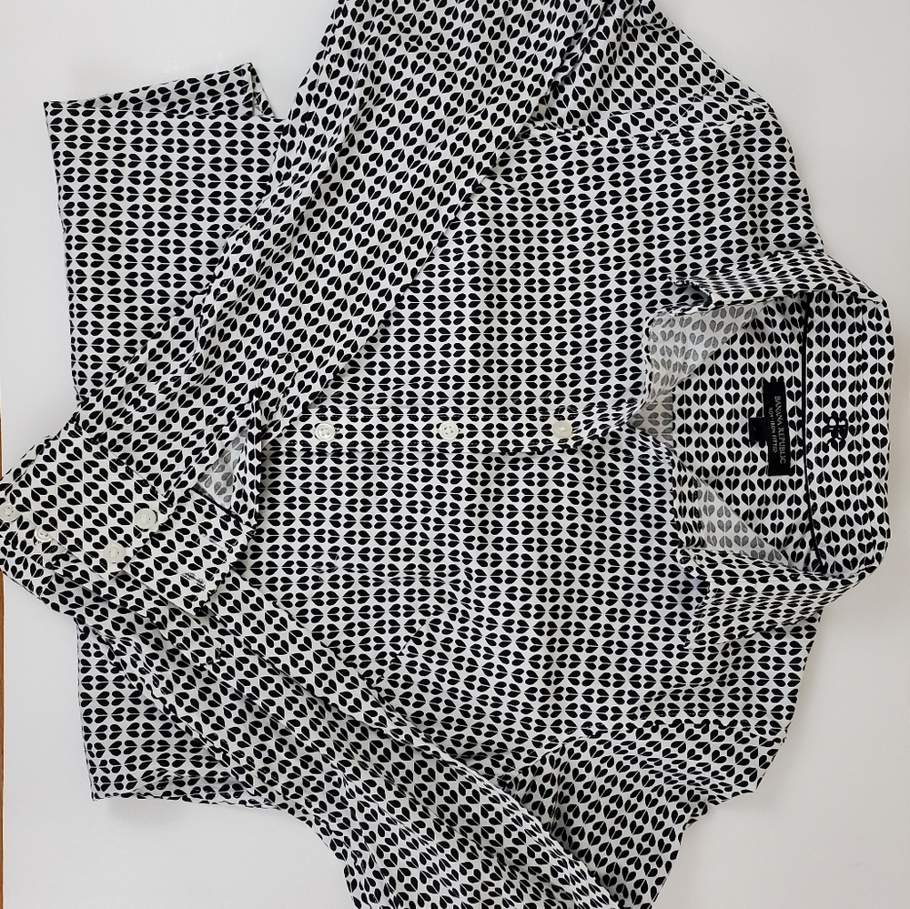 Banana Republic No-Iron Fitted size 6 Button Down - Picture 4 of 5